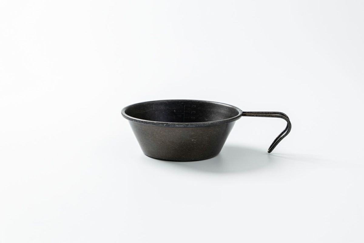 黒酸化ビンテージ加工シェラカップ -YAMATO柄- エンボス 330ml