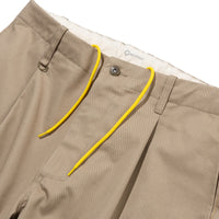 UNIVERSAL OVERALL × HILLS FIELD CAMP ADDICTIVE TUCK TAPERD ベージュ