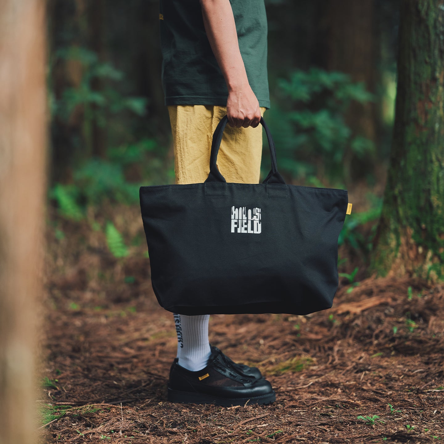 HILLS FIELD DRIP LOGO TOTE BAG ブラック