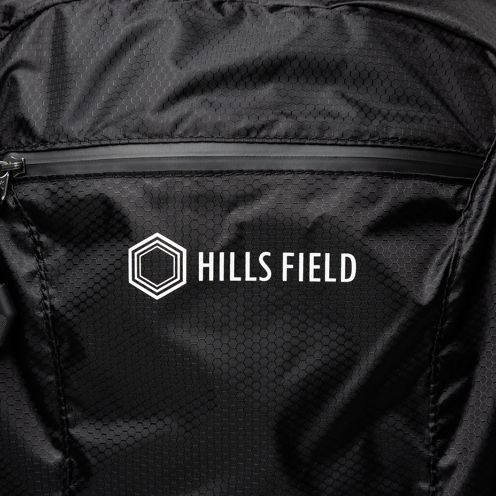 PACKABLE NYLON DAYPACK 25L
