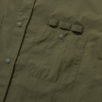 RECYCLED NYLON ORIGINAL S/S SHIRT カーキ