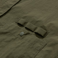 RECYCLED NYLON ORIGINAL S/S SHIRT カーキ