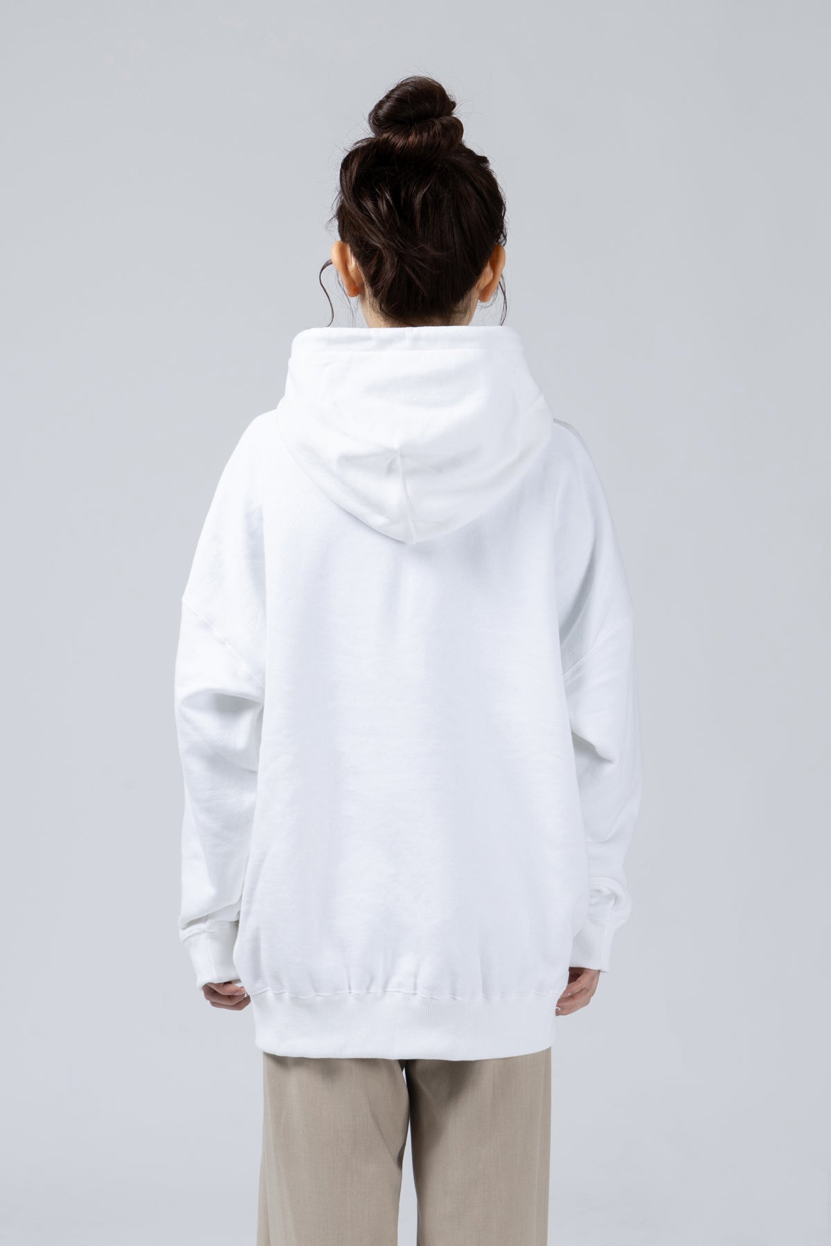 HILLS FIELD LOGO HOODIE ロゴフーディ ホワイト