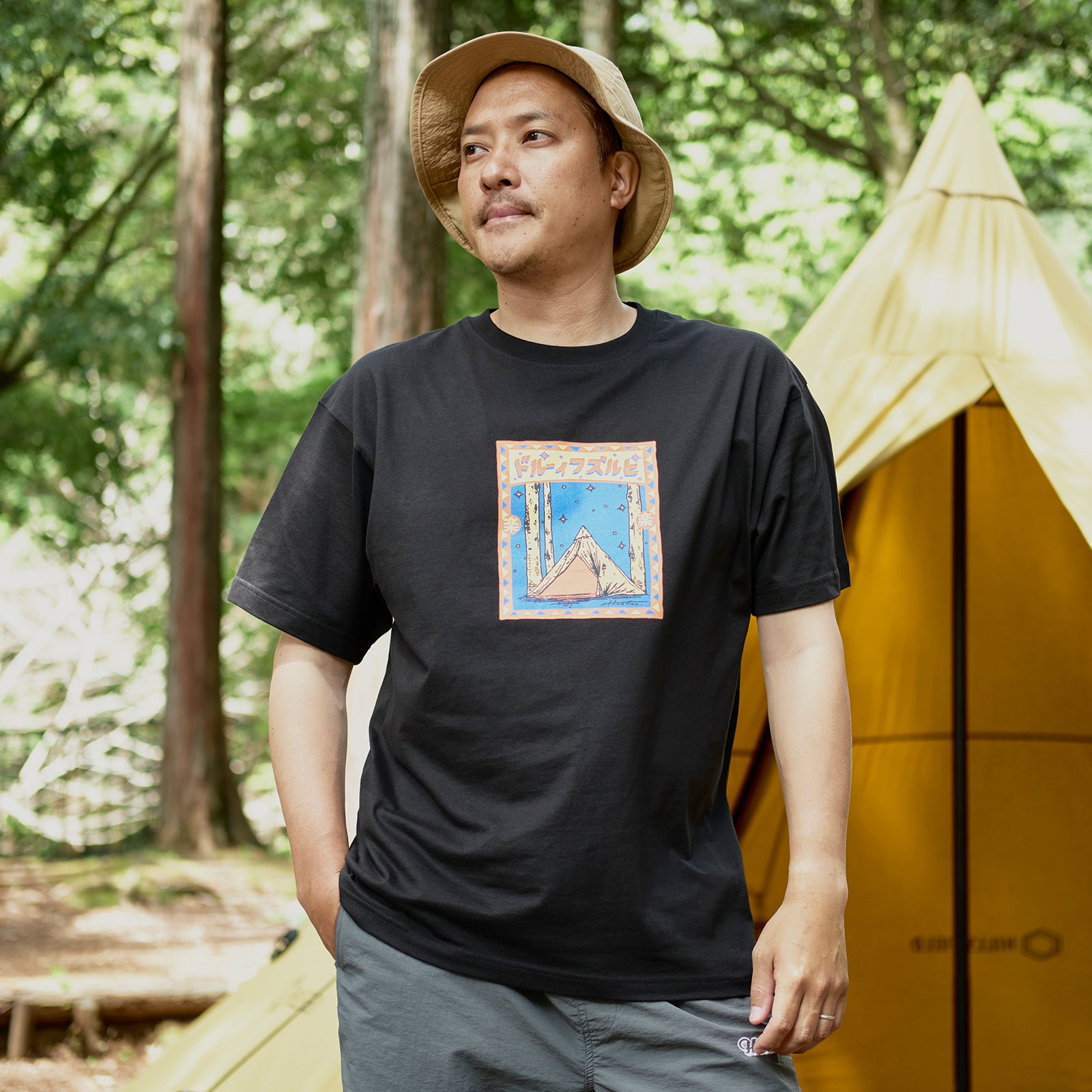 TOMOSHIBI BIG TOP T-SHIRT ブラック – HILLS FIELD